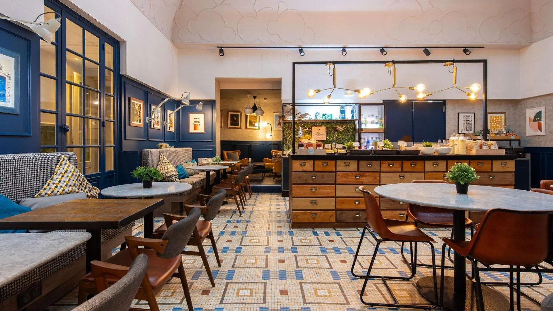 Ibis Grands Boulevards Opera 9e Paris